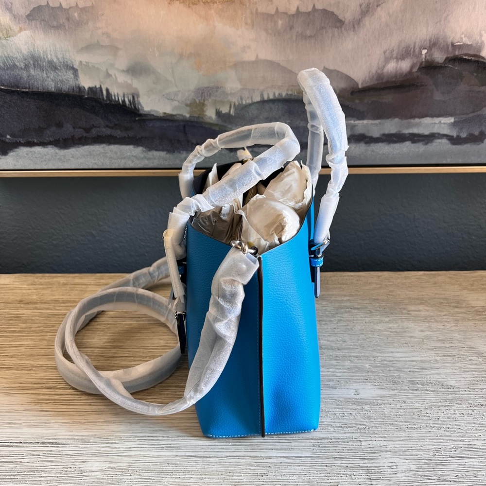 🆕 Coach Mollie Tote 25 Textured Leather Bag in Pacific Blue - Picture 7 of 11
